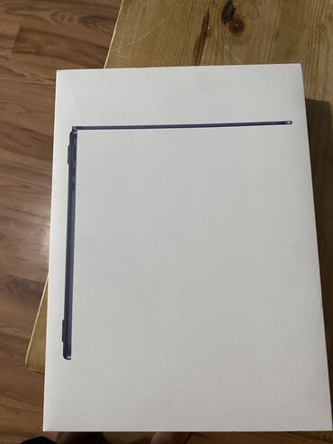 экран от компьютера: Ноутбук, Apple, 8 ГБ ОЗУ, Apple M2, 13.5 ", Б/у