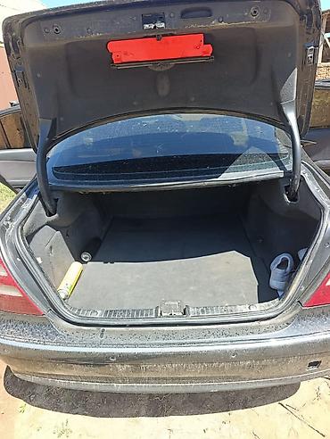 выбор номера о: Mercedes-Benz E-Class: 2003 г., Автомат, Седан — 3