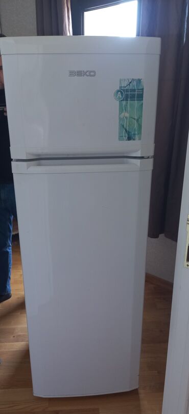 2 qapılı Beko Soyuducu Satılır, rəng - Ağ