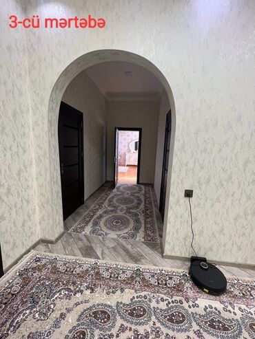 Həyət evləri və villaların satışı: 3 mərtəbəli həyət evi – geniş həyət və rahat planlama. Ev 3 — 24