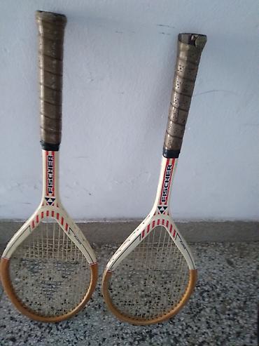 rulet tabla: Tenis reket Fischer Austria,beli drveni, iskrivljen samo za na — 2