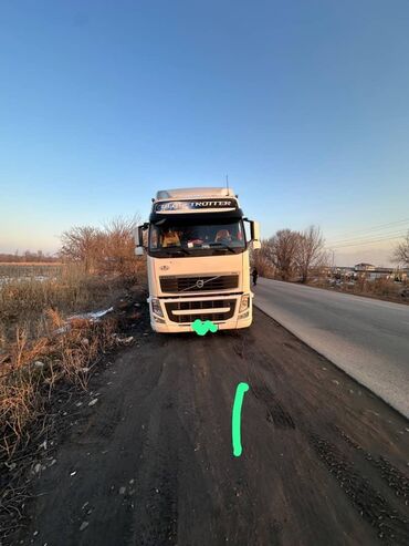 приус авто: Тягач, Volvo, 2013 г.