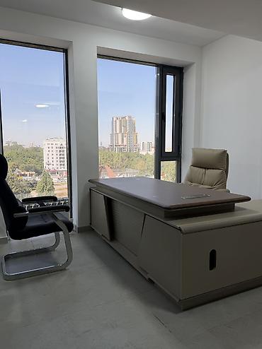 бишкек киргизия 1: Аренда офисов, 93 м², В бизнес центре — 9