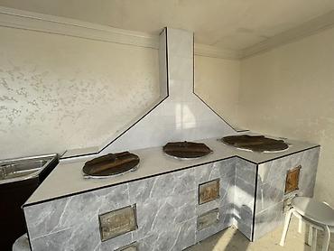 Продажа коттеджей и домов: 🏠 ПРОДАЁТСЯ ДОМ — ОШ, район авторынка 📐 Площадь дома: 103 кв.м 🌿 — 5