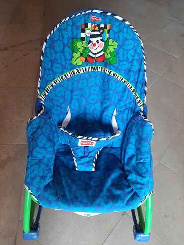 Балдарга арналган башка эмерек: Продам б/у детскую кресло-качалку на возраст от 5 месяцев. Чехол