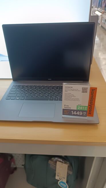 notebook core 2: Intel Core i5, 8 GB, 16 "
