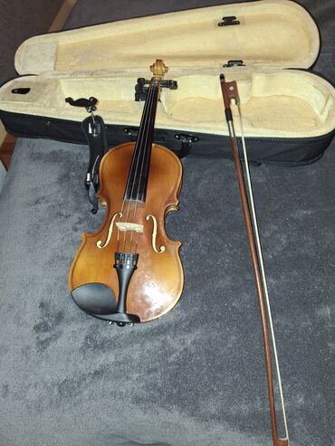 Skripkalar: Məhsul: Skripka dəsti -2/4 ölçülü, qəhvəyi rəng, 4sim, 4aşıq İDEAL -da lalafo.az — 10 Skripkalar: Məhsul: Skripka dəsti -2/4 ölçülü, qəhvəyi rəng, 4sim, 4aşıq İDEAL — 10