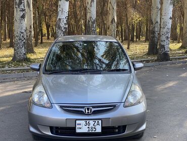 Honda: Honda Fit: 2006 г., 1.3 л, Автомат, Бензин, Седан