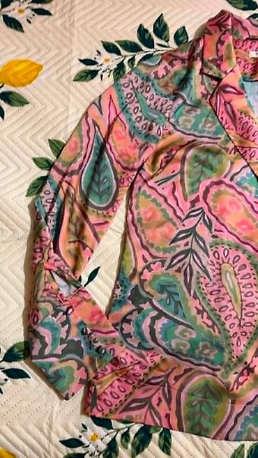 beli halteri: Porpuno nova kosulja model kao sako. Od gospodje sudije koja preko — 5