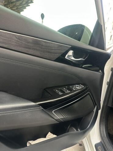 Kia: Kia K7: 2020 г., 2.4 л, Автомат, Гибрид, Седан — 9