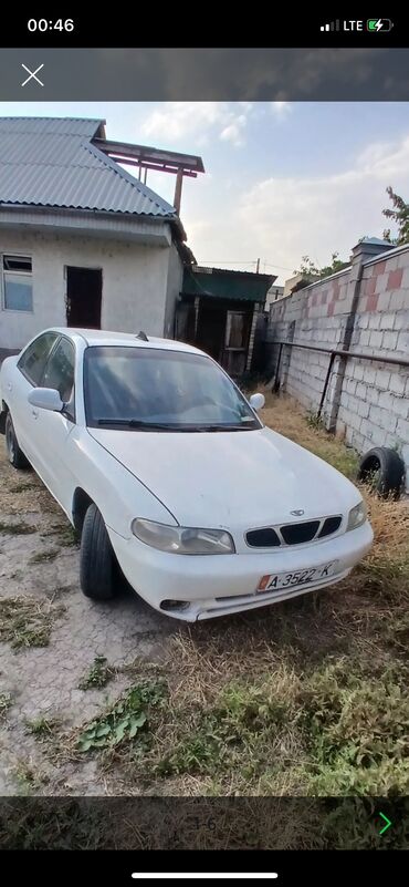 продаю авто в рассрочку бишкек: Daewoo Nubira: 1997 г., 1.6 л, Механика, Бензин, Седан