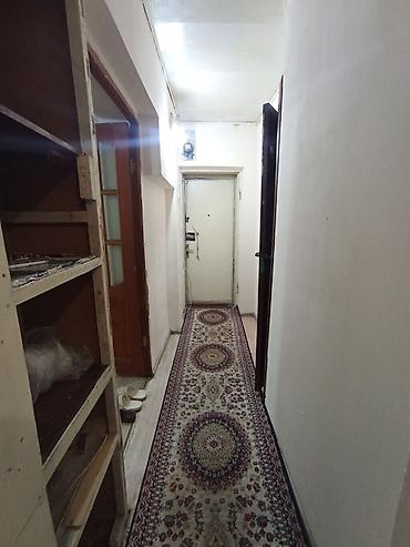 месячный квартира: 📍 ЦУМ 🌆 Бишкек 📐 40 м² 🏢 2/3 этаж 🏗 Индивидуалка ✨ Косметический — 2