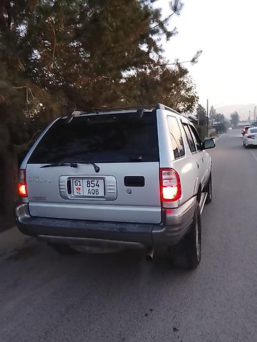 golf 2 8: Isuzu Rodeo: 2002 г., 2.2 л, Автомат, Газ, Внедорожник — 3