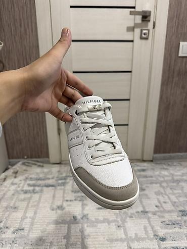 томми мол: Мужские кроссовки, 43, Tommy Hilfiger, Б/у, цвет - Белый, Самовывоз, Платная доставка — 3
