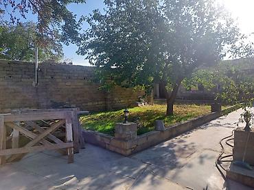 Həyət evləri və villaların satışı: Əmircan qəs. 4 otaqlı, 150 kv. m, Kredit yoxdur, Orta təmir — 2