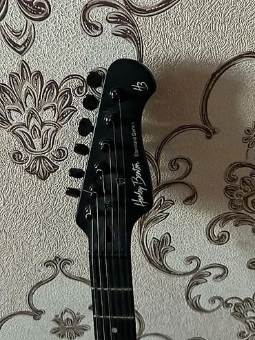 gitara qara: Harley Benton ST-20HH Standard Series elektrik gitara - Korpus: Strat — 4