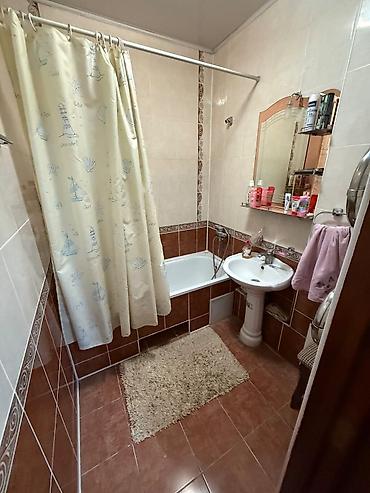 свердловский: 3 комнаты, 68 м², Восток-5 мкр 106 серия, 9 этаж, Свежий ремонт — 3