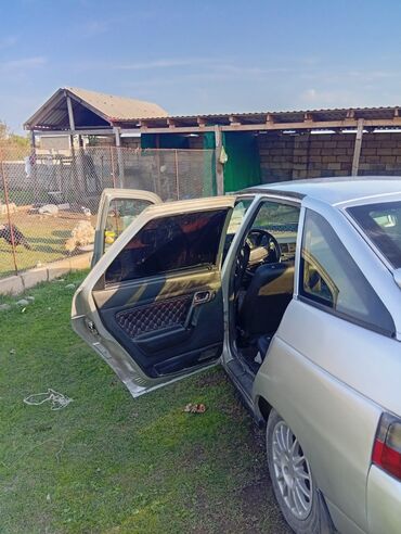 VAZ (LADA): LADA 2112 (hatchback), gümüşü rəng. - Kuzov: 5 qapılı, arxa spoylerli — 13