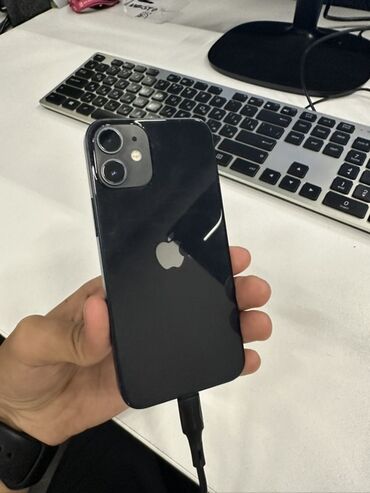 алиса голосовой помощник купить в бишкеке: IPhone 12 mini, Колдонулган, 128 ГБ, Кара, Кабель, 76 %