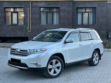 естима 3: Toyota Highlander: 2011 г., 3.5 л, Автомат, Бензин