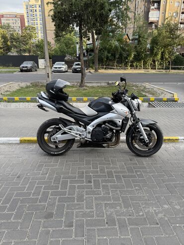 руль для мотоцикла: Классический мотоцикл Suzuki, 400 куб. см, Бензин, Взрослый