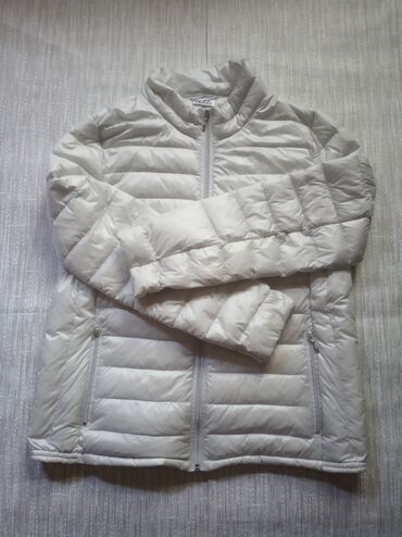 Куртки: Женская куртка S, XL, цвет - Белый
