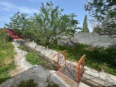 үй сатылат бишкек: 10 соток, Для строительства, Красная книга, Тех паспорт, Договор купли-продажи