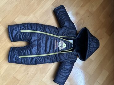 Kombinezonlar: Uşaq üçün qış dəsti - 2 hissədən ibarət: tam bədən üçün kombinezon və — 10