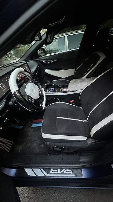 многофункциональный плоскогубцы: Kia EV6: 2024 г., Электромобиль, Кроссовер — 6