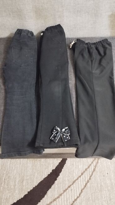 кожаные джинсы: Жынсылар жана шымдар, түсү - Кара, Колдонулган