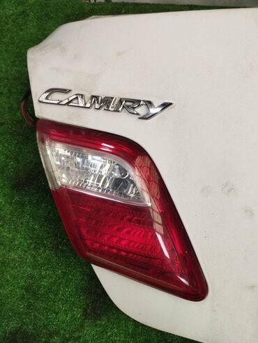 corolla runx: Фонарь крышки багажника TOYOTA Camry ACV40 2AZ-FE 2007 лев. (б/у)