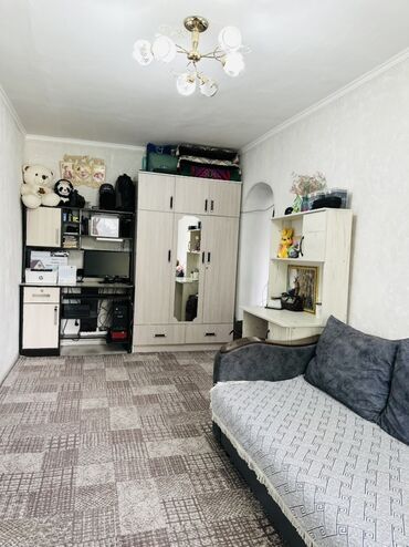 1 комнатная квартира в центре: 1 комната, 26 м², 104 серия, 4 этаж, Косметический ремонт