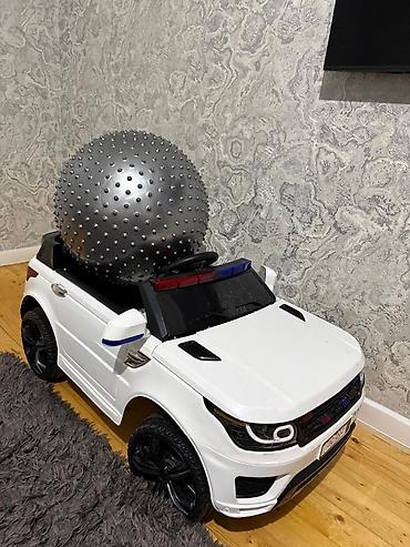 Uşaq üçün elektrik maşınları: Uşaqlar üçün elektriklə işləyən mini avtomobil – SUV dizaynı - — 2