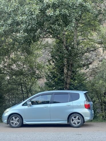 кузов форестер: Honda Jazz: 2008 г., 1.4 л, Автомат, Бензин, Хетчбек