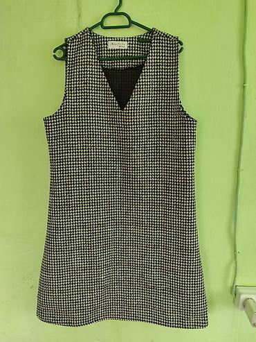 Повседневные платья: Женская одежда – набор из 4 вещей. 1) Платье без рукавов в — 1