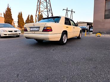 kuzu: Mercedes-Benz E 250: 2.5 l | 1994 il Sedan — 9