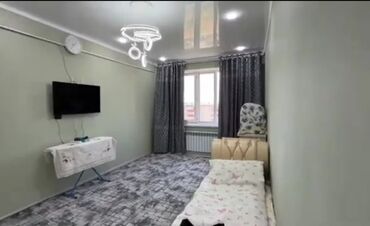 сдам 2 комнатную квартиру на длительный срок рядом джал бишкек: 1 бөлмө, Менчик ээси, Чогуу жашоосу жок, Толугу менен эмереги бар