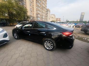Продажа авто: Hyundai Sonata: 2017 г., 2 л, Автомат, Газ, Седан — 5
