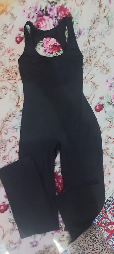 push up helanke: Qadınlar üçün qara rəngli bədənə oturan kombinezon - Brend: SHEIN - — 2
