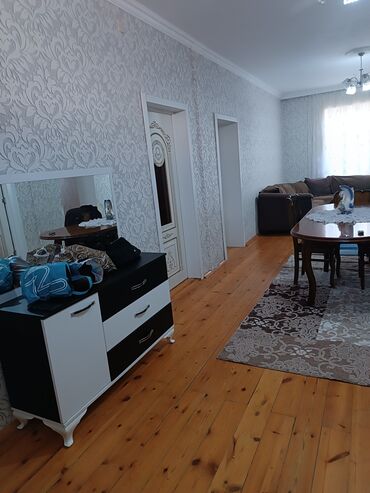 Qonaq otağı dəstləri: Masa və oturacaqlar — 2