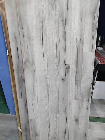 laminat panel: Boz palıd naxışlı laminat döşəmə panelləri - Rəng/tekstura: açıq-boz — 2