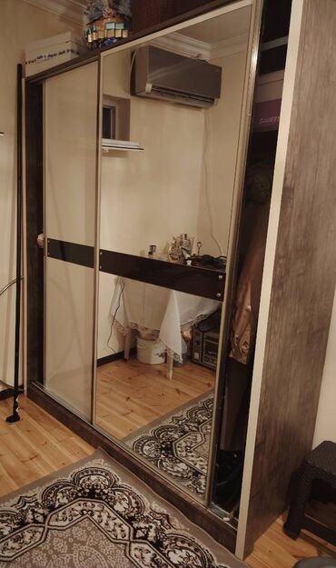 Matraslar: Qarderob, paltar dolabı