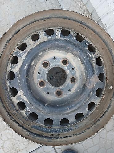 5 110: Стальные диски R15 Описание: - Диаметр: 14" - Разболтовка: 5×112 - — 1