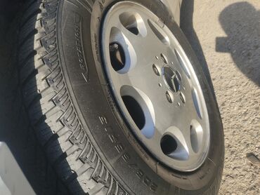 Mercedes-Benz: Mercedes-Benz W124: 2.3 l | 1989 il Sedan — 10