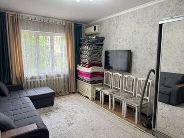 1 комнатная квартира без мебели: 1 комната, 35 м², 105 серия, 3 этаж, Евроремонт