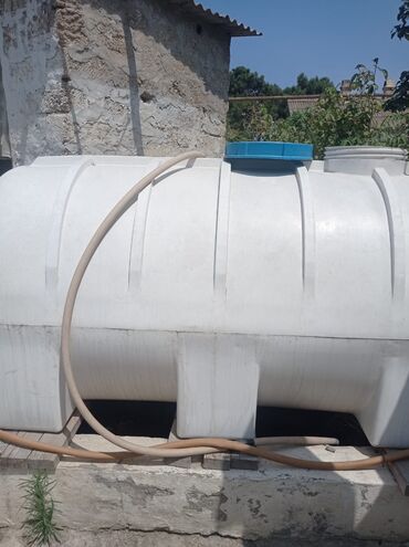 Qamaklar: Bak, Plastik, 2000 l l