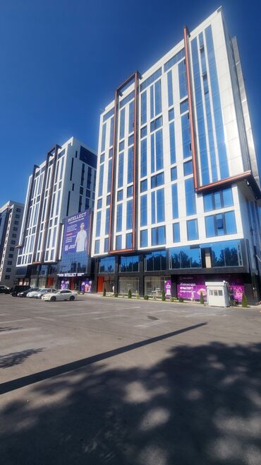 квартира в аренду в оше: Сдается в аренду коммерческое помещение 7м этаже 90 м² в БЦ