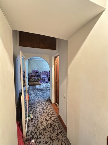 ишу кок жара дом хрушевка: 1 комната, 30 м², Хрущевка, 3 этаж, Косметический ремонт