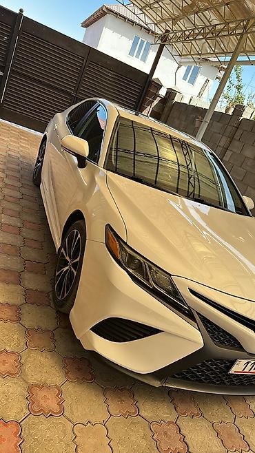 corolla 2004: Toyota Camry: 2019 г., 2.5 л, Автомат, Бензин, Седан — 3
