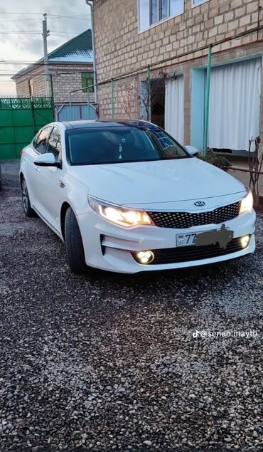 kia ced: Kia K5: 1.7 l | 2015 il Sedan